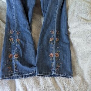 Embroidered Blue Women's Jeans
